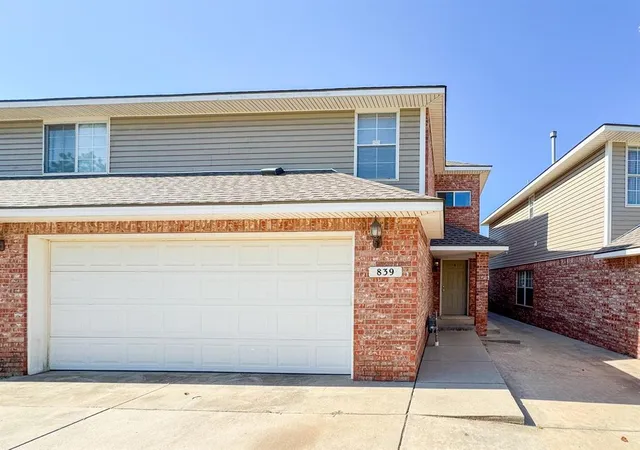 Photo 1 of Townhouse for sale at 839 Rambling Oaks Dr, Norman, OK 73072 | MLS# 1246719 | Listing updated on 2026-10-09
