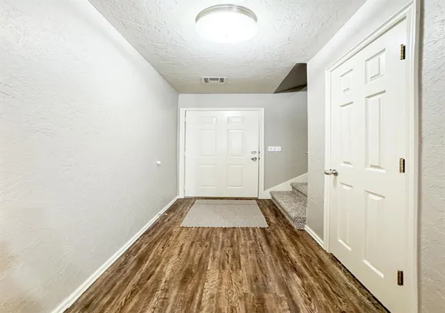 Photo 3 of Townhouse for sale at 839 Rambling Oaks Dr, Norman, OK 73072 | MLS# 1246719 | Listing updated on 2026-10-09