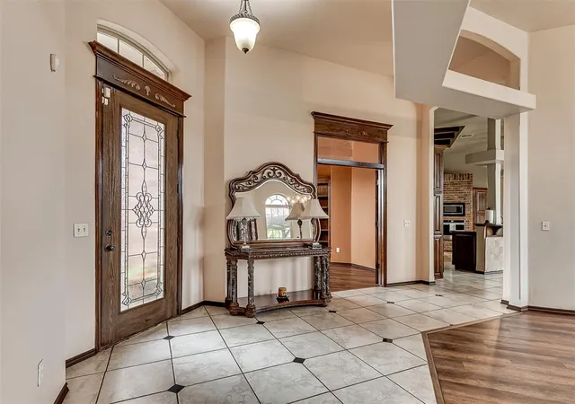 Photo 3 of Single family home for sale at 19605 Talavera Ln, Edmond, OK 73012 | MLS# 1246723 | Listing updated on 2026-08-29