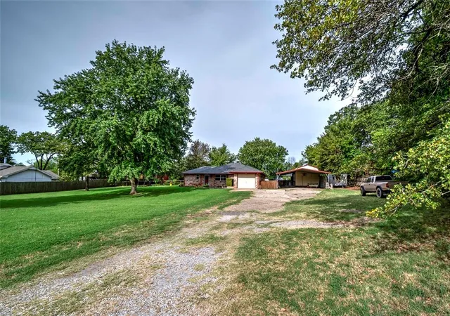 Photo 2 of Sale Pending at 121 Meadow Ln, Chandler, OK 74834 | MLS# 1246734 | Listing updated on 2026-08-31