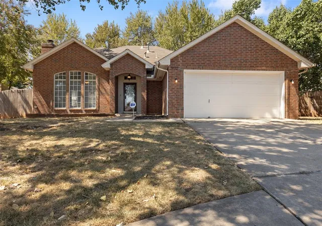 Photo 1 of Single family home for sale at 1420 Nw 183rd Terrace, Edmond, OK 73012 | MLS# 1246748 | Listing updated on 2026-09-02