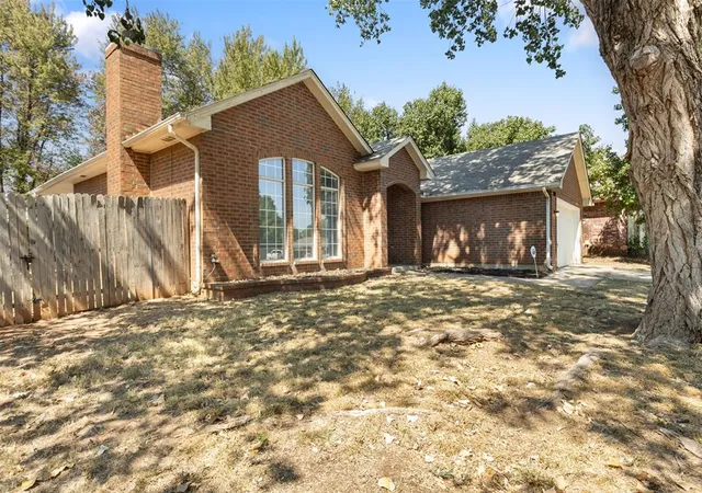 Photo 2 of Single family home for sale at 1420 Nw 183rd Terrace, Edmond, OK 73012 | MLS# 1246748 | Listing updated on 2026-09-02
