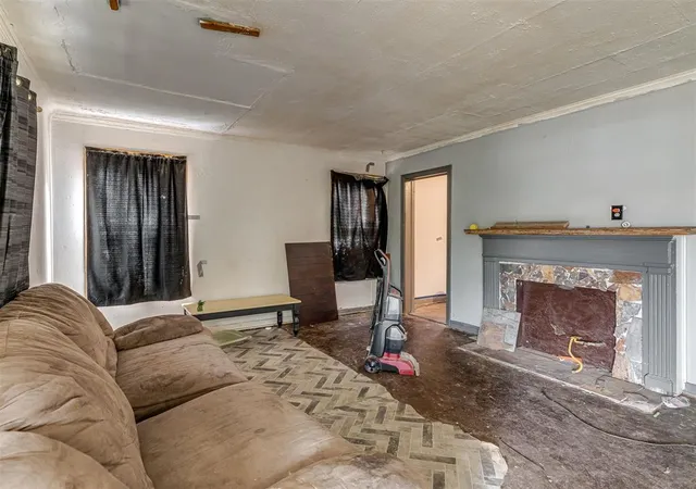 Photo 3 of Sale Pending at 300 N Base Ave, Norman, OK 73069 | MLS# 1246750 | Listing updated on 2026-09-04