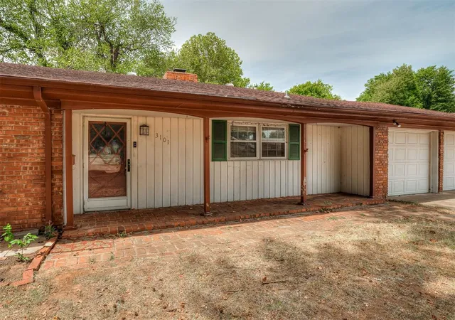 Photo 2 of Single family home for sale at 3101 Parklawn Dr, Oklahoma City, OK 73110 | MLS# 1246753 | Listing updated on 2026-08-29