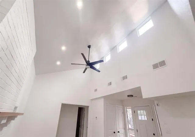 Photo 3 of Single family home for sale at 2114 Nw 55th St, Lawton, OK 73505 | MLS# 1246757 | Listing updated on 2026-09-29