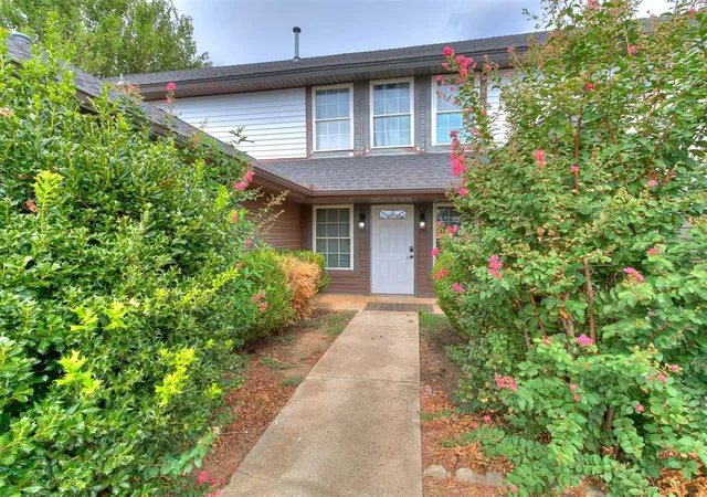 Photo 3 of Single family home for sale at 8212 Harvest Hills South Blvd, Oklahoma City, OK 73132 | MLS# 1246761 | Listing updated on 2026-08-28