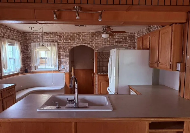 Photo 3 of Single family home for sale at 206 W 1st Street, Watonga, OK 73772 | MLS# 1246767 | Listing updated on 2026-09-22