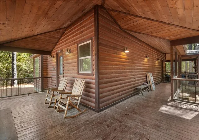 Photo 3 of Single family home for sale at 322 Oak Stone Ln, Broken Bow, OK 74728 | MLS# 1246773 | Listing updated on 2026-10-06