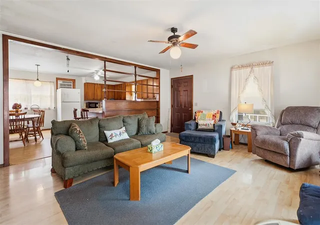 Photo 4 of Sale Pending at 1292 Cox City Rd, Rush Springs, OK 73082 | MLS# 1246780 | Listing updated on 2026-10-07