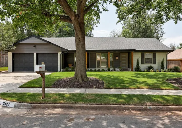 Photo 3 of Single family home for sale at 2424 Nw 120th St, Oklahoma City, OK 73120 | MLS# 1246785 | Listing updated on 2026-10-14