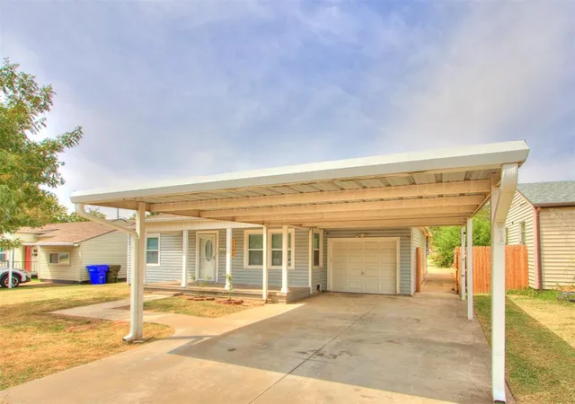 Photo 3 of Sale Pending at 1108 Jet Dr, Oklahoma City, OK 73110 | MLS# 1246820 | Listing updated on 2026-09-15