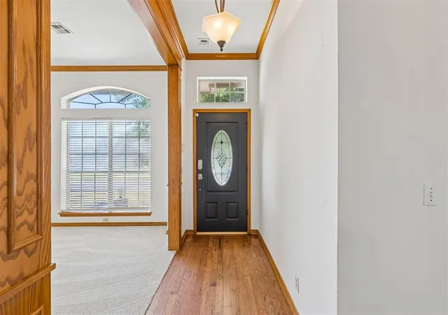 Photo 2 of Single family home for sale at 1800 Coopers Hawk Ct, Edmond, OK 73003 | MLS# 1246822 | Listing updated on 2026-09-06