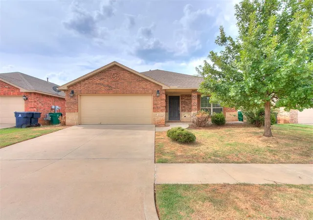 Photo 2 of Single family home for sale at 8128 Nw 107th St, Oklahoma City, OK 73162 | MLS# 1246833 | Listing updated on 2026-08-30