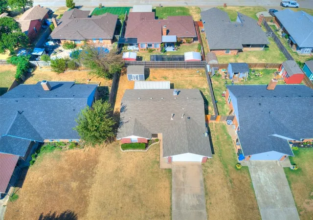 Photo 3 of Sale Pending at 417 Blue Spruce Dr, Oklahoma City, OK 73130 | MLS# 1246844 | Listing updated on 2026-09-05