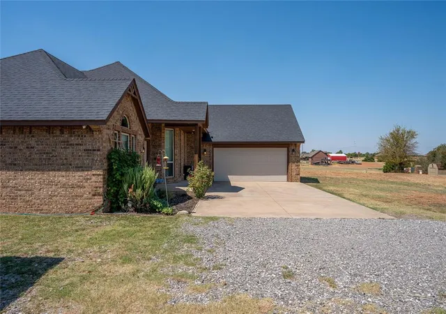 Single family home for sale at 2265 County Road 1258, Blanchard, OK 73010 | MLS# 1246854 | Listing updated on 2026-10-23