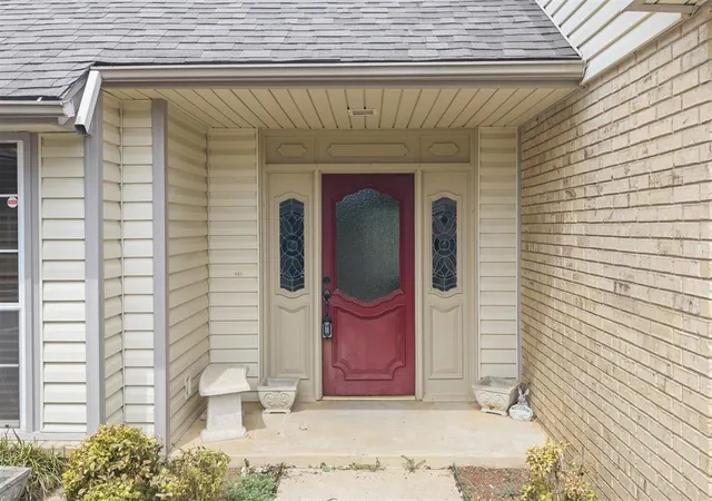 4th image of 2202 Lakewood Dr, Chickasha, OK 73018 | MLS# 1246855