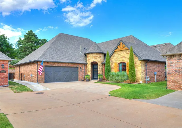 Photo 1 of Single family home for sale at 1065 Villas Creek Dr, Edmond, OK 73003 | MLS# 1246857 | Listing updated on 2026-08-31