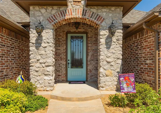 Photo 4 of Sale Pending at 13309 Nw 3Rd St, Yukon, OK 73099 | MLS# 1246886 | Listing updated on 2026-09-03