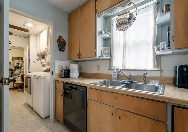 Photo 3 of Single family home for sale at 4009 Nw 27Th St, Oklahoma City, OK 73107 | MLS# 1246887 | Listing updated on 2026-08-31