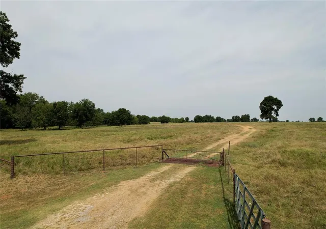 Photo 2 of Land for sale at E County Rd 1610, Pauls Valley, OK 73075 | MLS# 1246892 | Listing updated on 2026-09-01