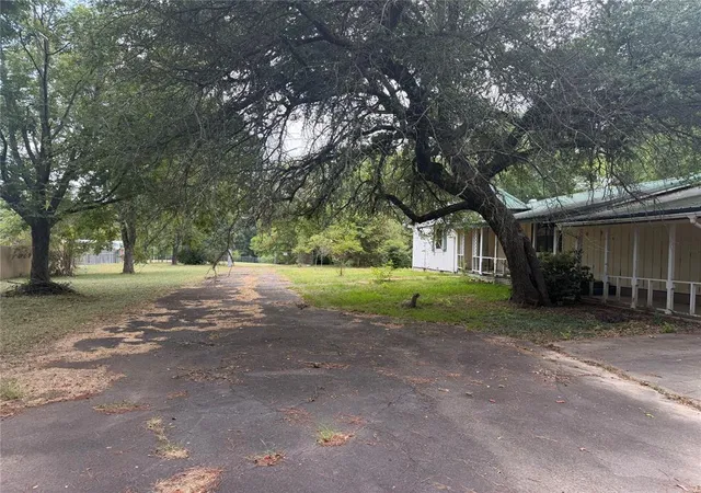 Photo 5 of Single family home for sale at 1822 N Us Hwy 259 Hwy, Broken Bow, OK 74728 | MLS# 1246898 | Listing updated on 2026-08-31
