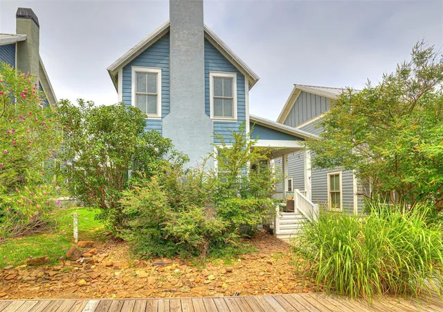 Photo 3 of Single family home for sale at 39 Boardwalk, Carlton Landing, OK 74432 | MLS# 1246899 | Listing updated on 2026-09-08