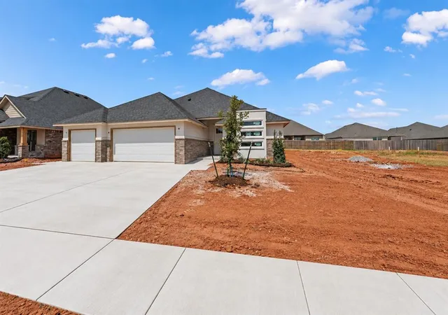 Photo 2 of Single family home for sale at 11717 Sw 48th Street, Mustang, OK 73064 | MLS# 1246902 | Listing updated on 2026-09-06
