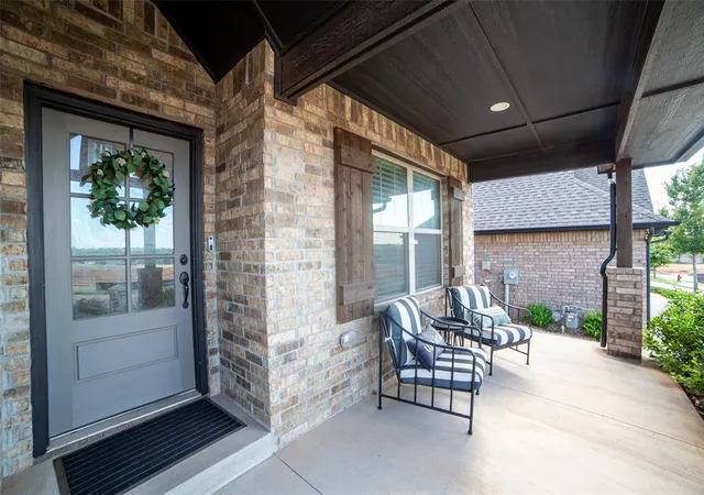 Photo 3 of Single family home for sale at 8124 Poplar Dr, Edmond, OK 73034 | MLS# 1246907 | Listing updated on 2026-10-17