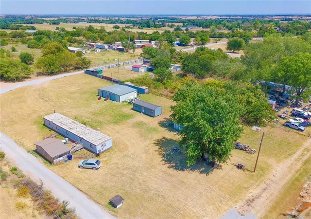 1st image of 1398 County Road 1398, Chickasha, OK 73018 | MLS# 1246912