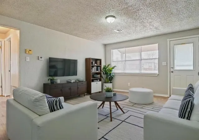 Single family home for sale at 1165 Se 19th St, Oklahoma City, OK 73129 | MLS# 1246921 | Listing updated on 2026-09-13