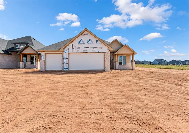 Photo 2 of Single family home for sale at 9316 Sw 39th Street, Oklahoma City, OK 73179 | MLS# 1246934 | Listing updated on 2026-09-06