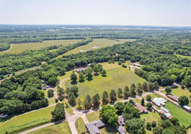 Photo 3 of Single family home for sale at 3534 N 9th Avenue, Purcell, OK 73080 | MLS# 1246942 | Listing updated on 2026-09-13