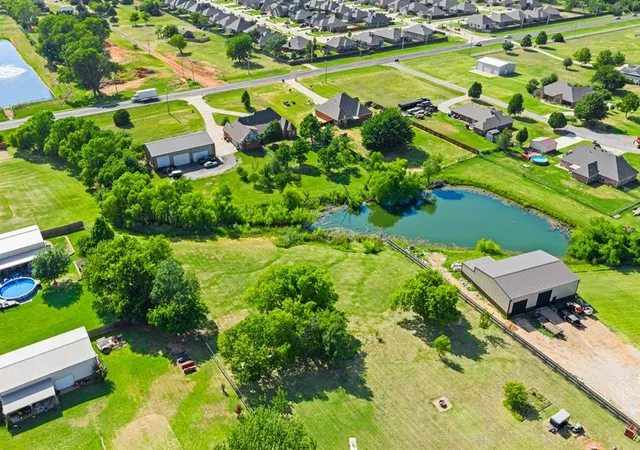 Photo 2 of Single family home for sale at 1109 N Edinburrough Way, Mustang, OK 73064 | MLS# 1246948 | Listing updated on 2026-09-25
