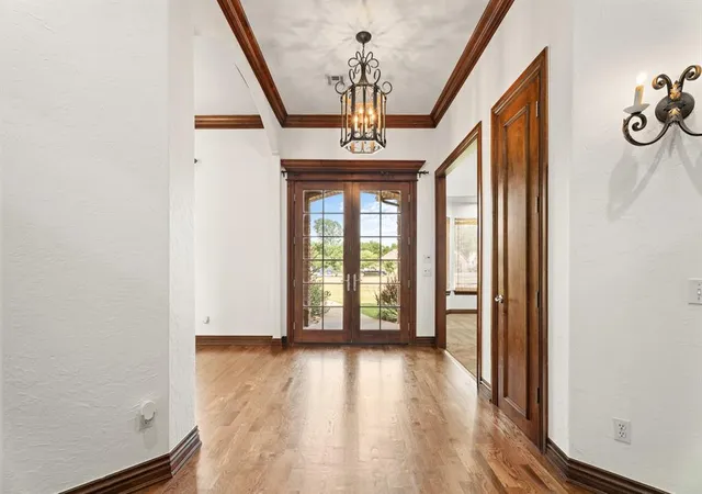 Photo 3 of Single family home for sale at 1109 N Edinburrough Way, Mustang, OK 73064 | MLS# 1246948 | Listing updated on 2026-09-25
