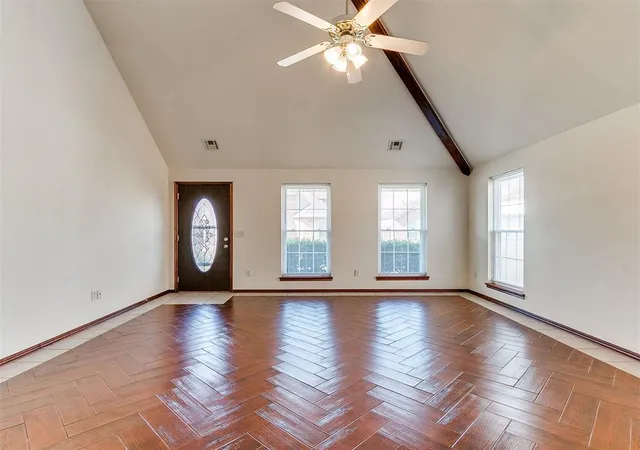 Photo 4 of Single family home for sale at 1100 Sw 23Rd St, Moore, OK 73170 | MLS# 1246950 | Listing updated on 2026-09-01