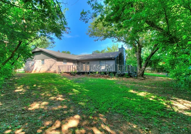 Photo 19 of Single family home for sale at 1519 Rock Ridge Ct, Norman, OK 73071 | MLS# 1246961 | Listing updated on 2026-09-12
