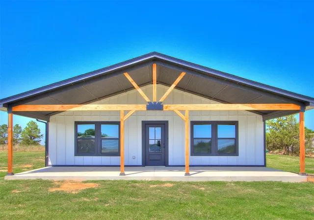 Photo 1 of Sale Pending at 108 Mcdonald Dr, Shawnee, OK 74804 | MLS# 1246962 | Listing updated on 2026-10-07