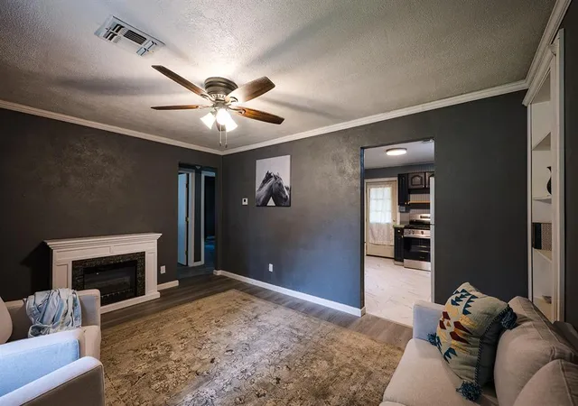 Photo 4 of Sale Pending at 527 N Elm St, Pauls Valley, OK 73075 | MLS# 1246970 | Listing updated on 2026-09-02