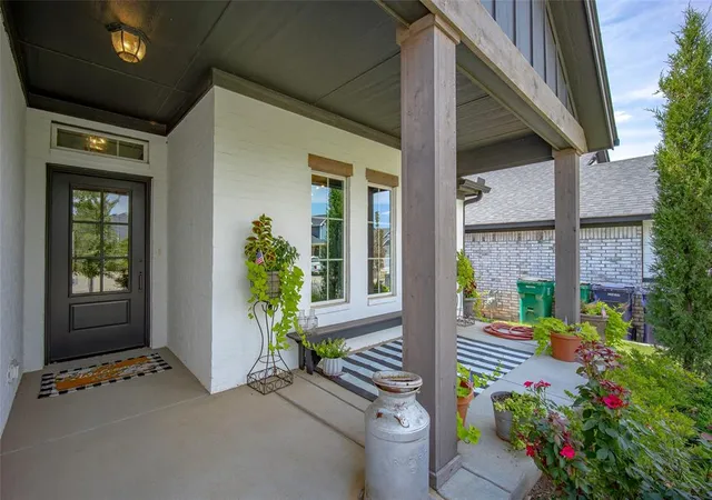 Photo 3 of Single family home for sale at 1600 Sw 157th Street, Oklahoma City, OK 73170 | MLS# 1246975 | Listing updated on 2026-09-02