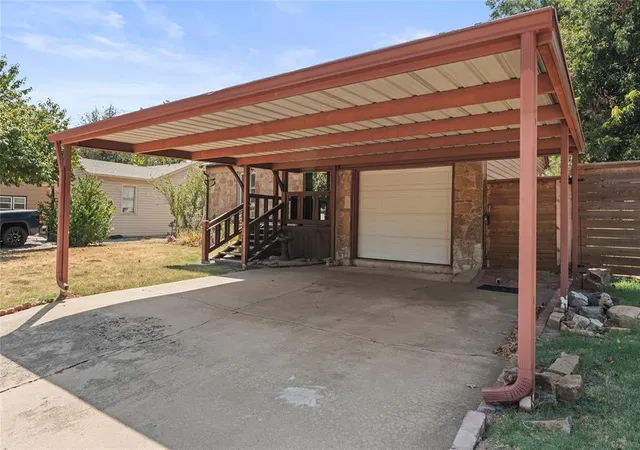 Photo 4 of Sale Pending at 4201 N Libby Ave, Oklahoma City, OK 73122 | MLS# 1247014 | Listing updated on 2026-09-13