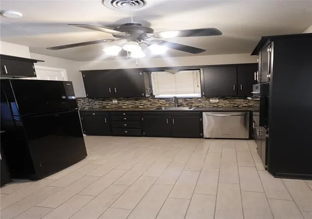 Photo 4 of Single family home for sale at 3119 NW 65th Street, Oklahoma City, OK 73116 | MLS# 1247015 | Listing updated on 2026-09-03