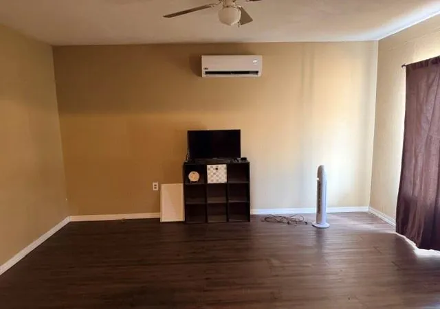 Photo 3 of Single family home for sale at 207 S Washington Ave, Elk City, OK 73644 | MLS# 1247025 | Listing updated on 2026-09-02