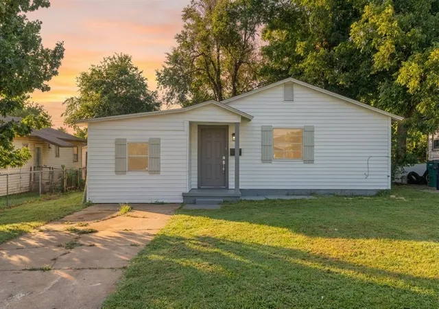 Photo 1 of Single family home for sale at 3916 S Youngs Pl, Oklahoma City, OK 73119 | MLS# 1247030 | Listing updated on 2026-09-01