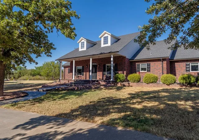Photo 1 of Single family home for sale at 18812 Highway 76, Lindsay, OK 73052 | MLS# 1247074 | Listing updated on 2026-09-24