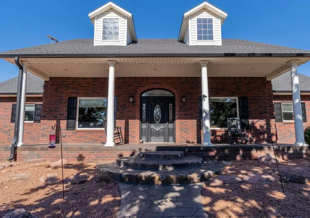Photo 2 of Single family home for sale at 18812 Highway 76, Lindsay, OK 73052 | MLS# 1247074 | Listing updated on 2026-09-24