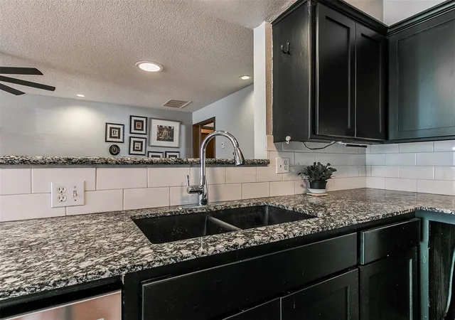 Photo 4 of Single family home for sale at 6313 N Sunnybridge Ct, Oklahoma City, OK 73132 | MLS# 1247082 | Listing updated on 2026-10-07