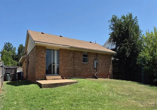 Sale Pending at 3800 Chetwood Dr, Del City, OK 73115 | MLS# 1247084 | Listing updated on 2026-09-13