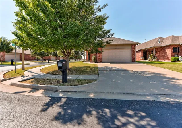 Single family home for sale at 48 SE 87th Street, Oklahoma City, OK 73149 | MLS# 1247094