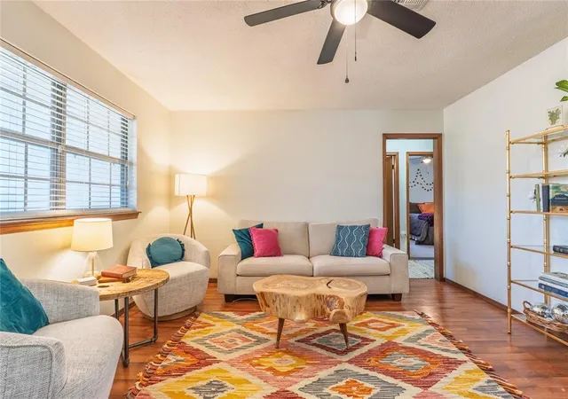Photo 3 of Sale Pending at 19 Red Oak Rd, Shawnee, OK 74804 | MLS# 1247098 | Listing updated on 2026-09-03