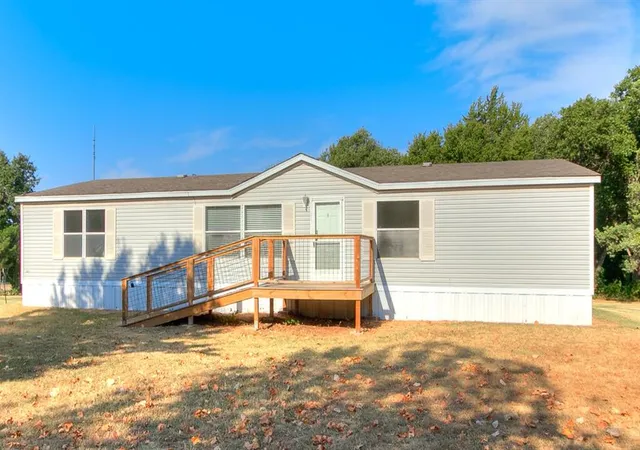 Photo 3 of Single family home for sale at 1875 His Way, Guthrie, OK 73044 | MLS# 1247106 | Listing updated on 2026-10-02